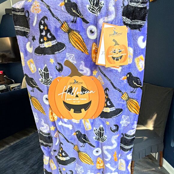 poshhome Other - poshhome Shiny Velvet Throw Blanket 50" x 60" Halloween "Witches Spell" Purple
